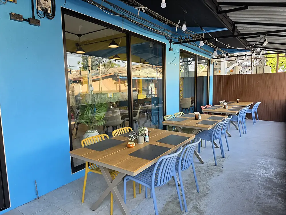 Lamai Tables